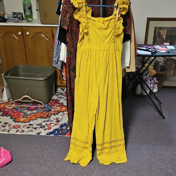 Madewell Yellow Sleeveless Jumpsuit with Cinched Waist - Picture 7 of 7